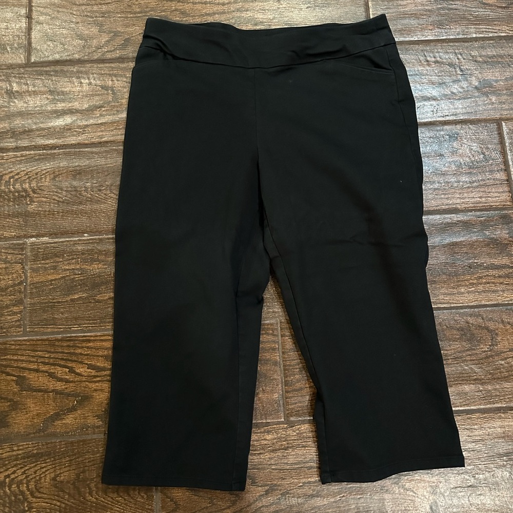 Croft & Barrow Stretch Capris 12 regular (black)
